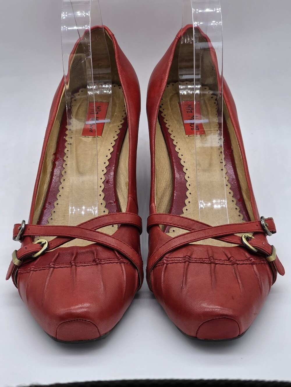Miz Mooz Fantasy Red Leather Wedge Pumps Vintage Retro Size 9